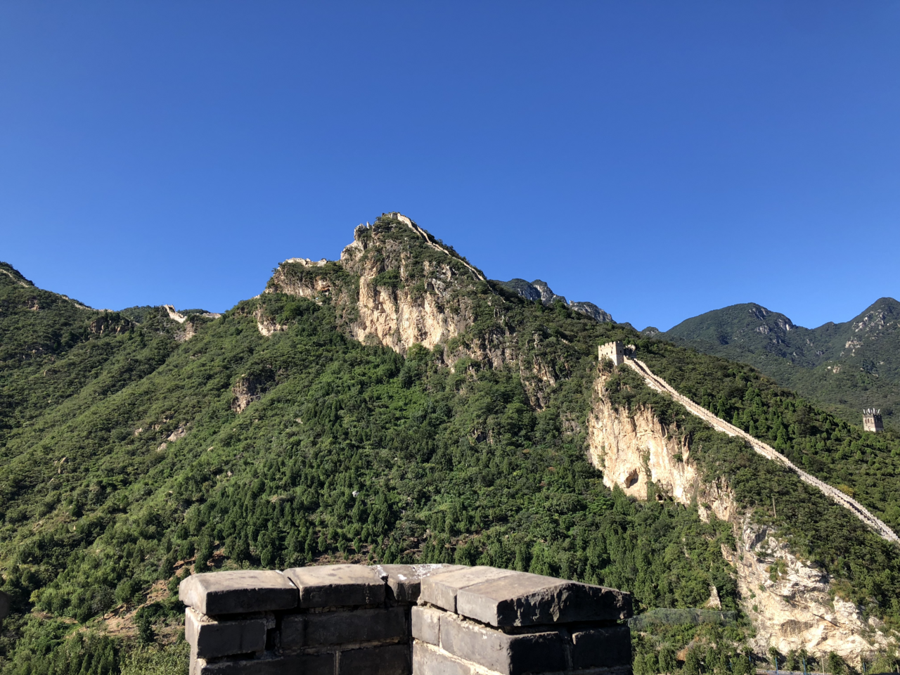 The Great Wall winding across the hills at Mutianyu, Beijing